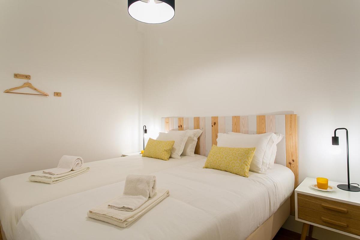 Lovelystay - Cozy 3Bdr Apartment In Estrela 리스본 외부 사진