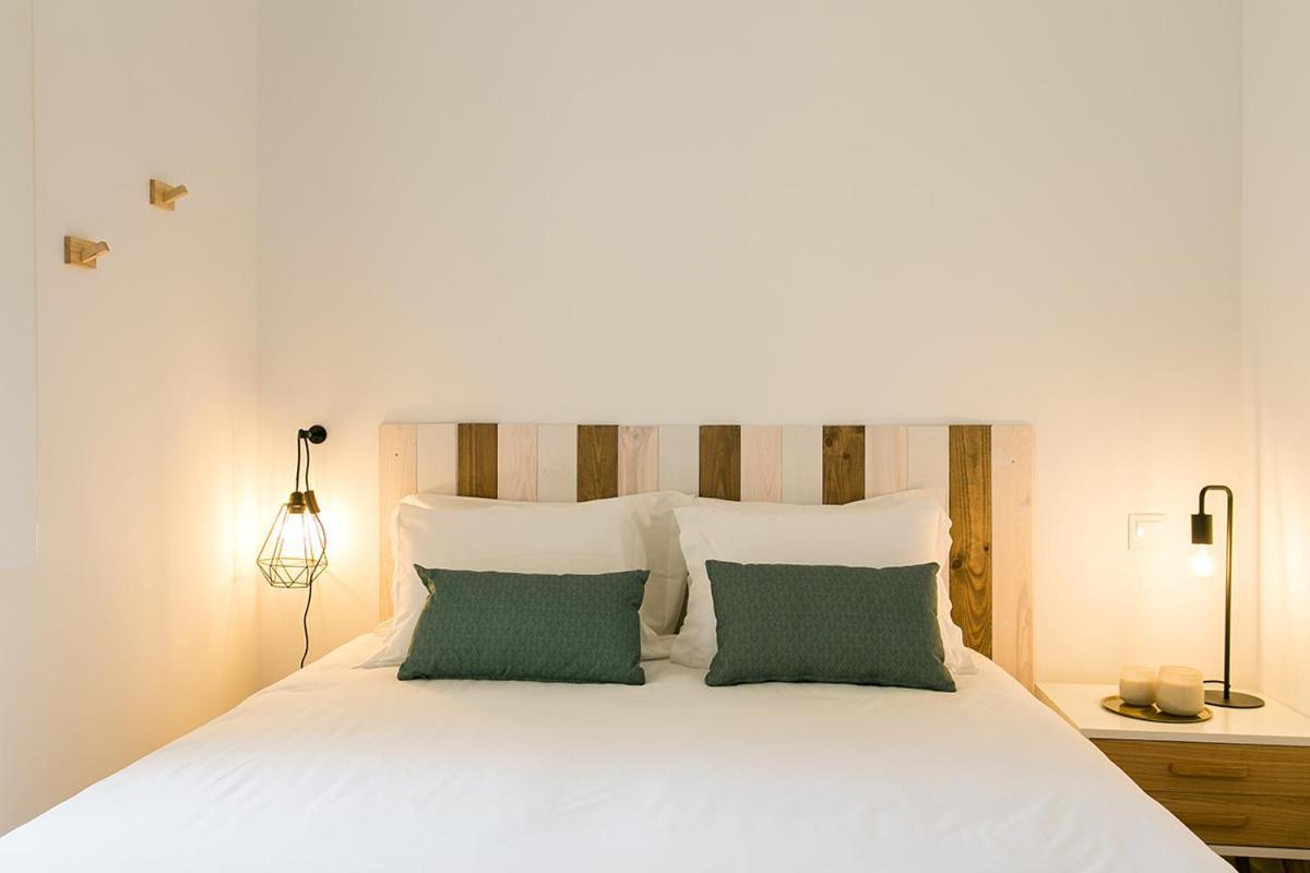 Lovelystay - Cozy 3Bdr Apartment In Estrela 리스본 외부 사진